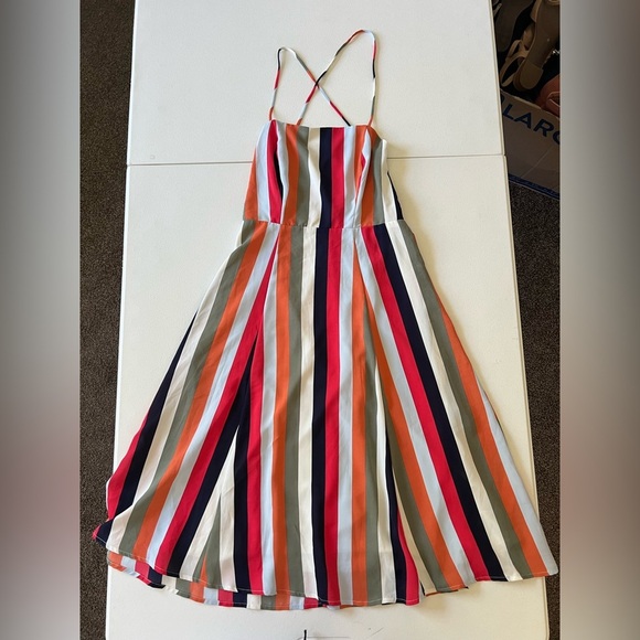 Lulus Below-the-knee striped dress with spaghetti straps and a tie back S NWOT - Picture 4 of 9